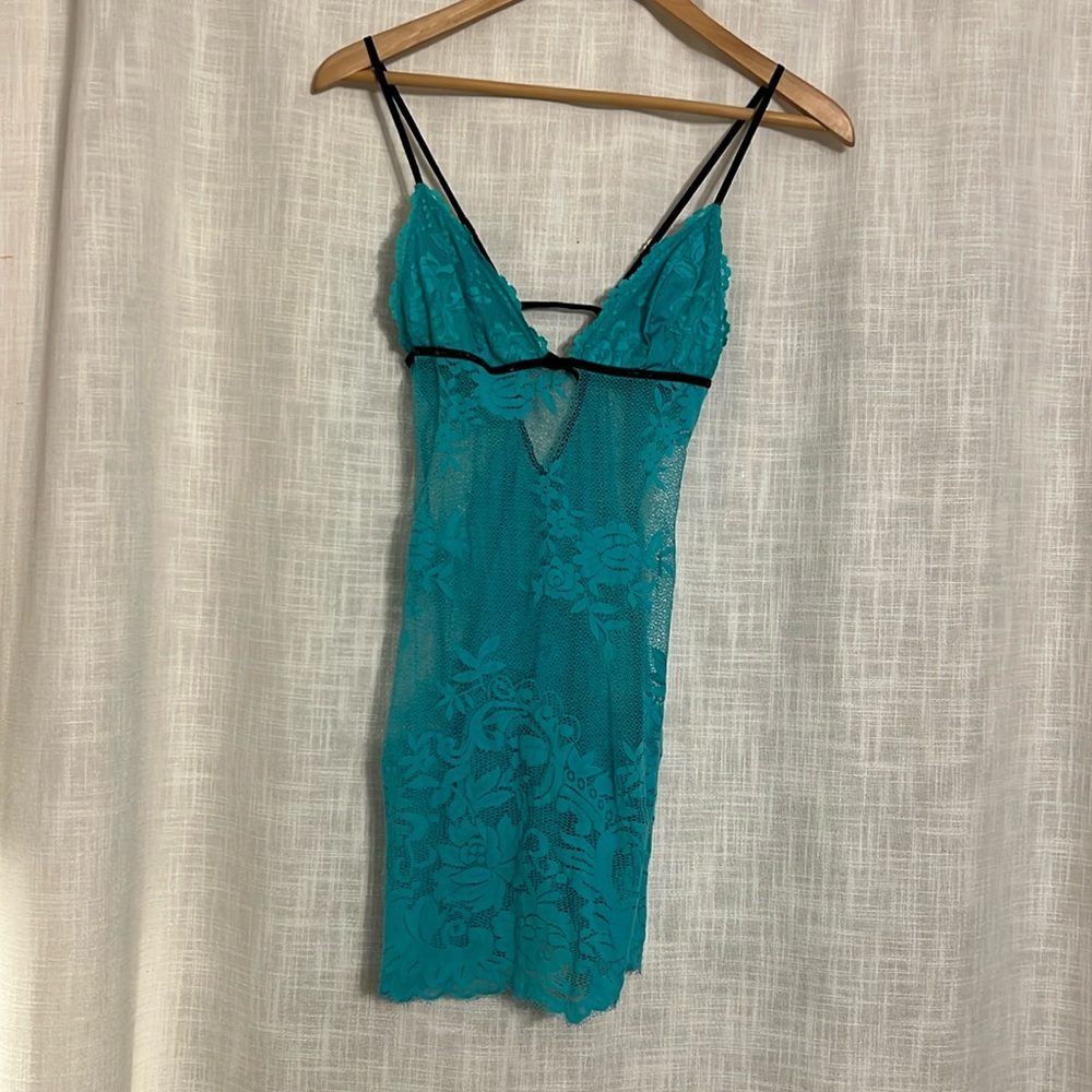 NWOT - Victoria Secret nighty - teal and black lace. Size small